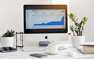 FC足球世界 | 拉玛西亚产出的“奶龙”一枚...