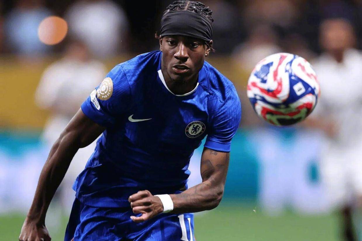 马杜埃克动情告别切尔西，5200万英镑转投阿森纳引争议