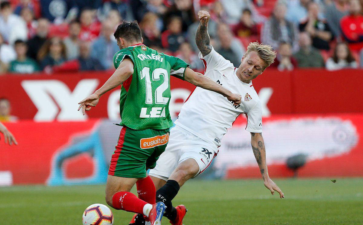 阿拉维斯迎来两连胜提振士气，皇家马德里内部矛盾短期难以缓解